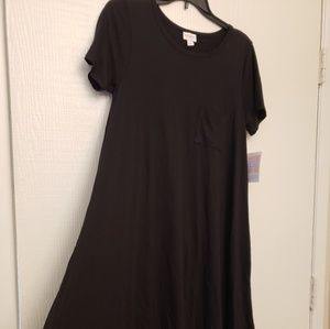 Lularoe NWT solid black CARLY dress *unicorn*